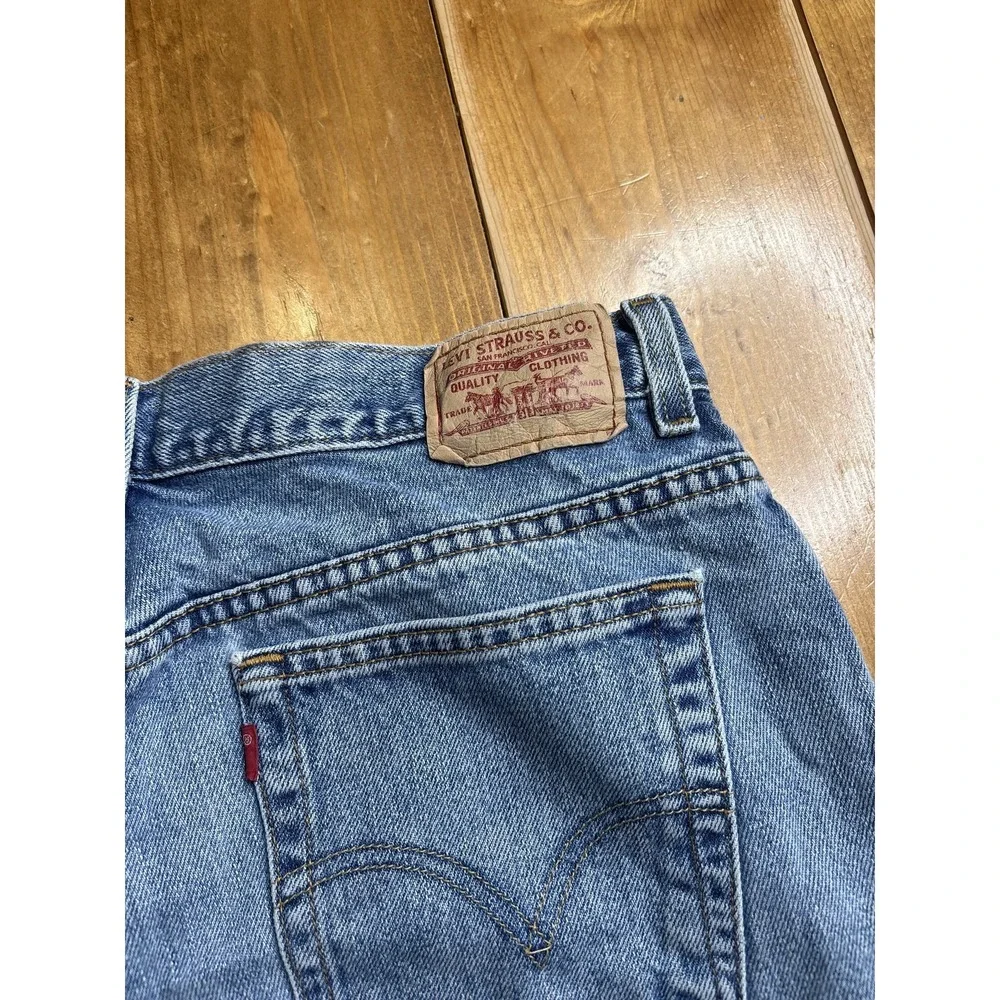 Levi's 550 Relaxed Tapered Fit Jeans Men's 38x30 Light Wash Blue Denim